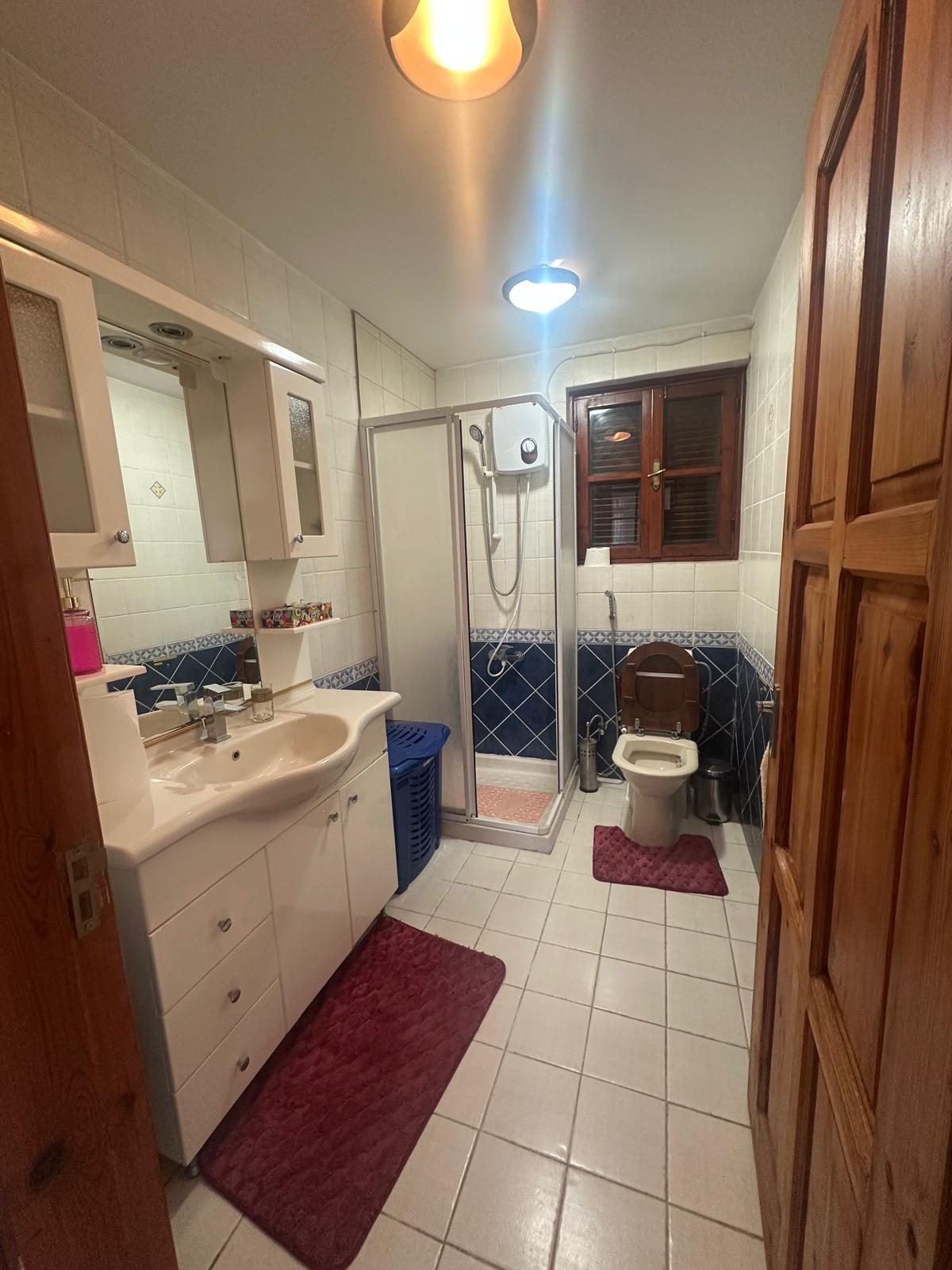 Denize Sıfır Konumda, Geniş ve Konforlu Kiralık Dair